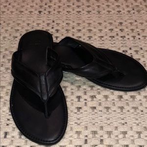 hugo boss flip flops white